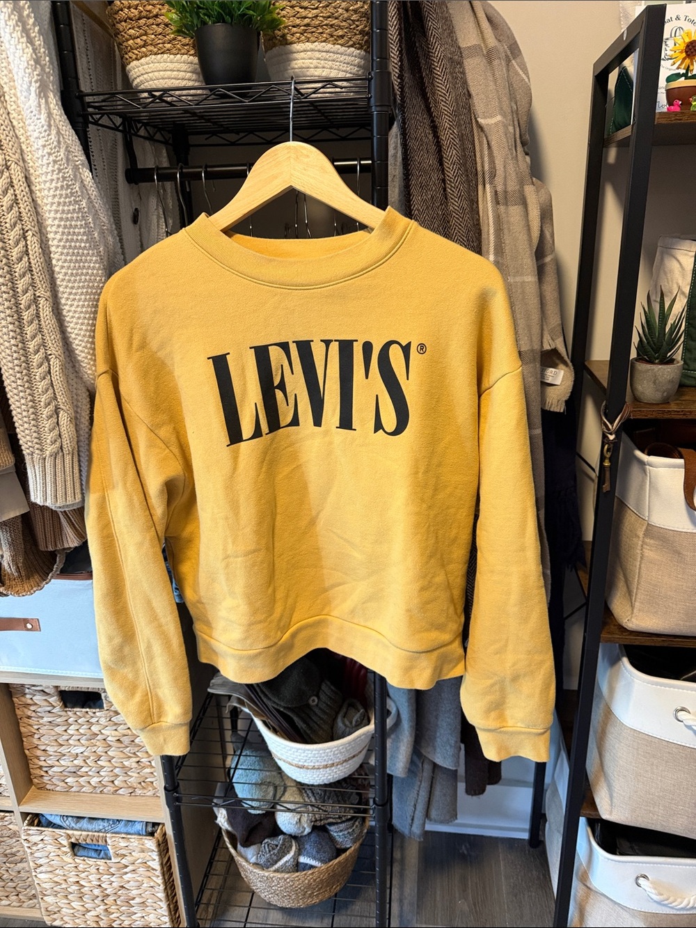 Levi's Yellow Crewneck Sweatshirt with Bold Logo